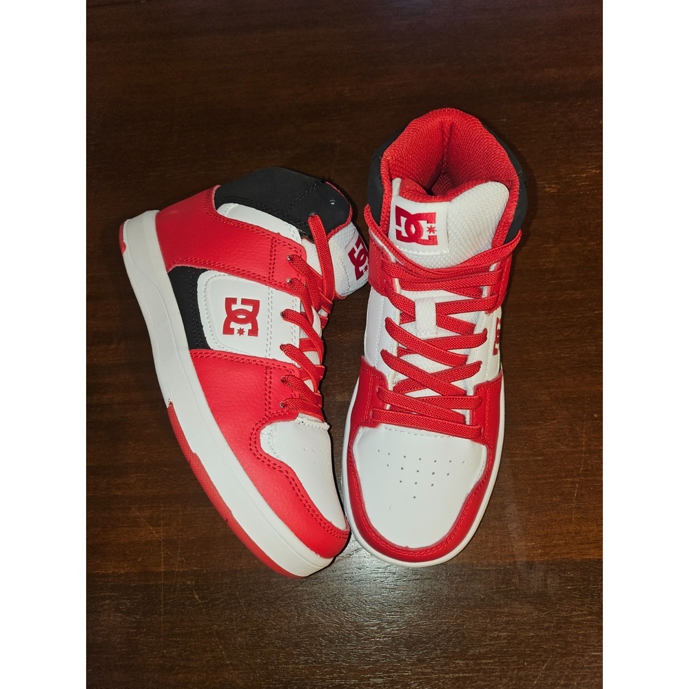 DC Kids Cure Casual‎ High-To Skate Sneakers White/Red/Black Size 3 Youth